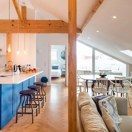 Luxury Building With Rooftop In Dom wakacyjny Ericeira